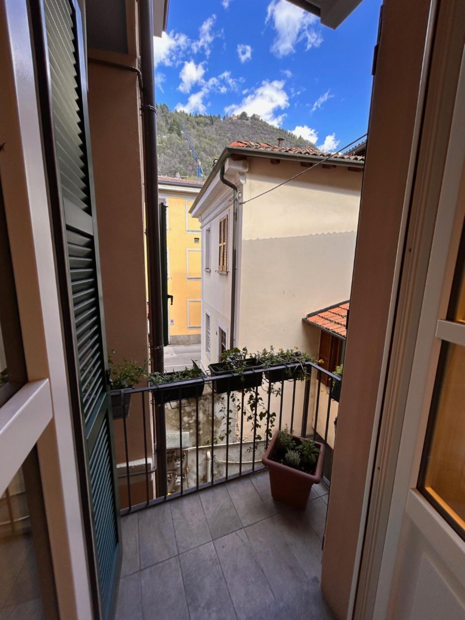 Casa Vacanze Viacoloniola37 Como Zewnętrze zdjęcie