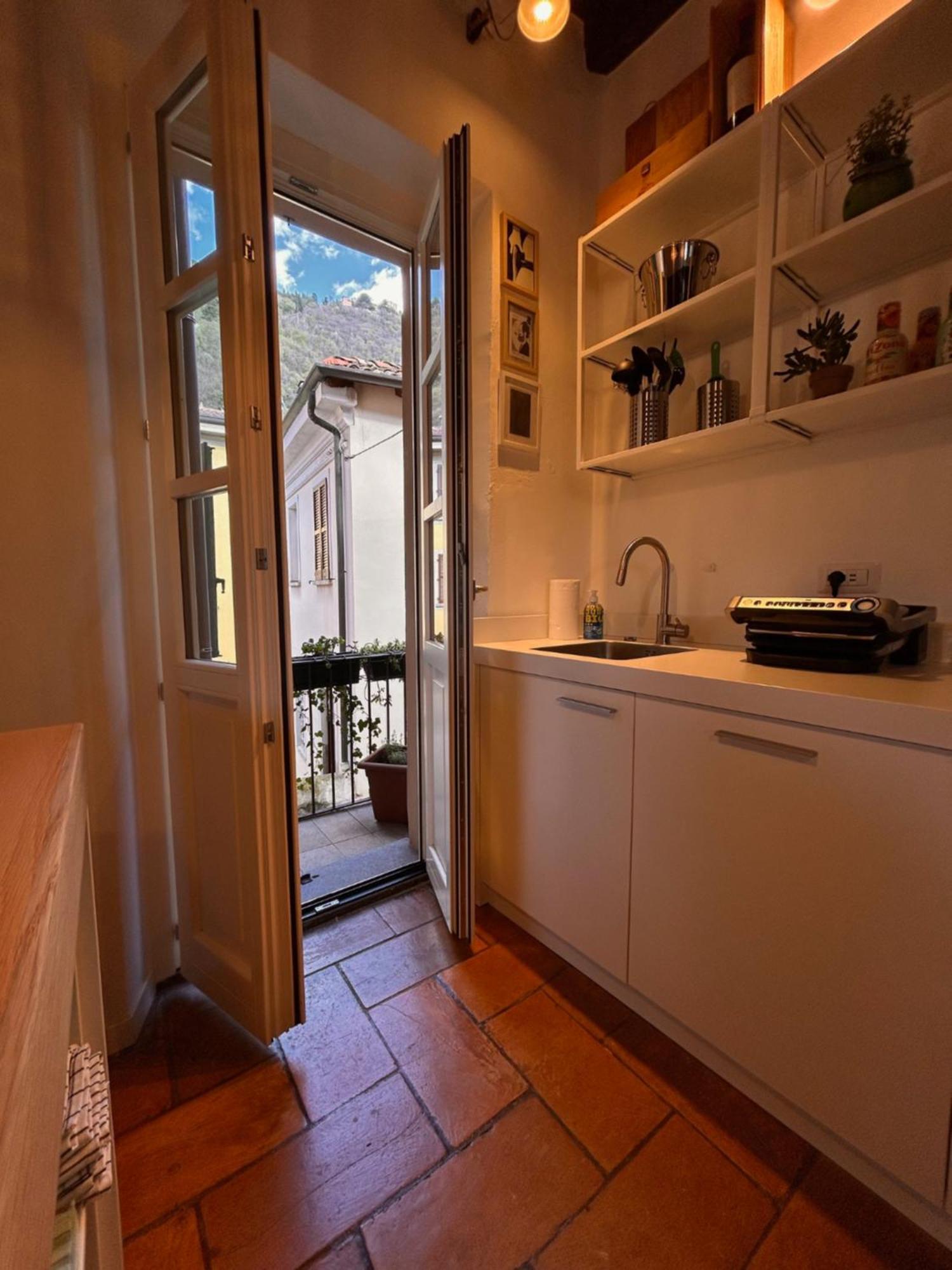 Casa Vacanze Viacoloniola37 Como Zewnętrze zdjęcie