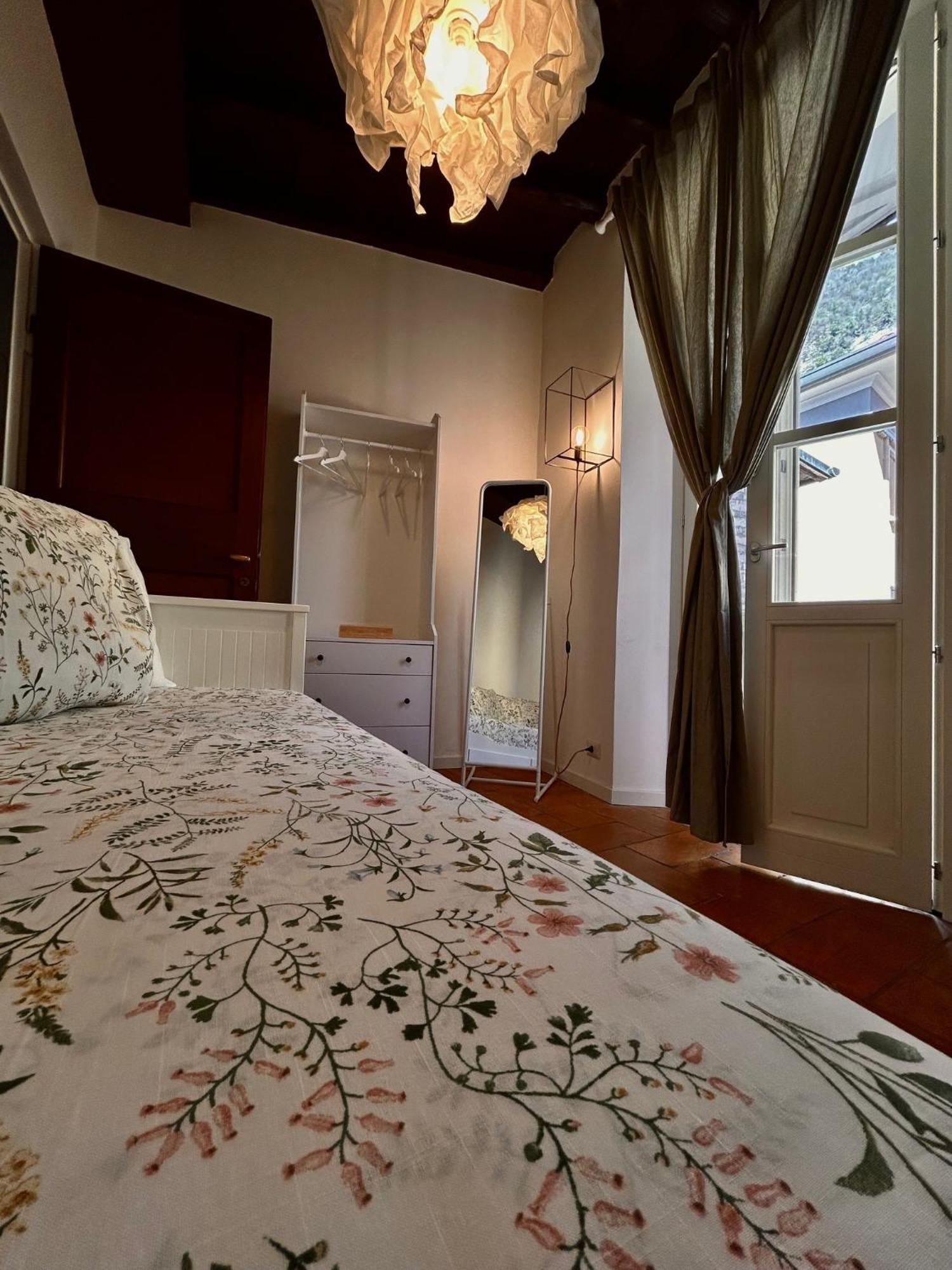 Casa Vacanze Viacoloniola37 Como Zewnętrze zdjęcie