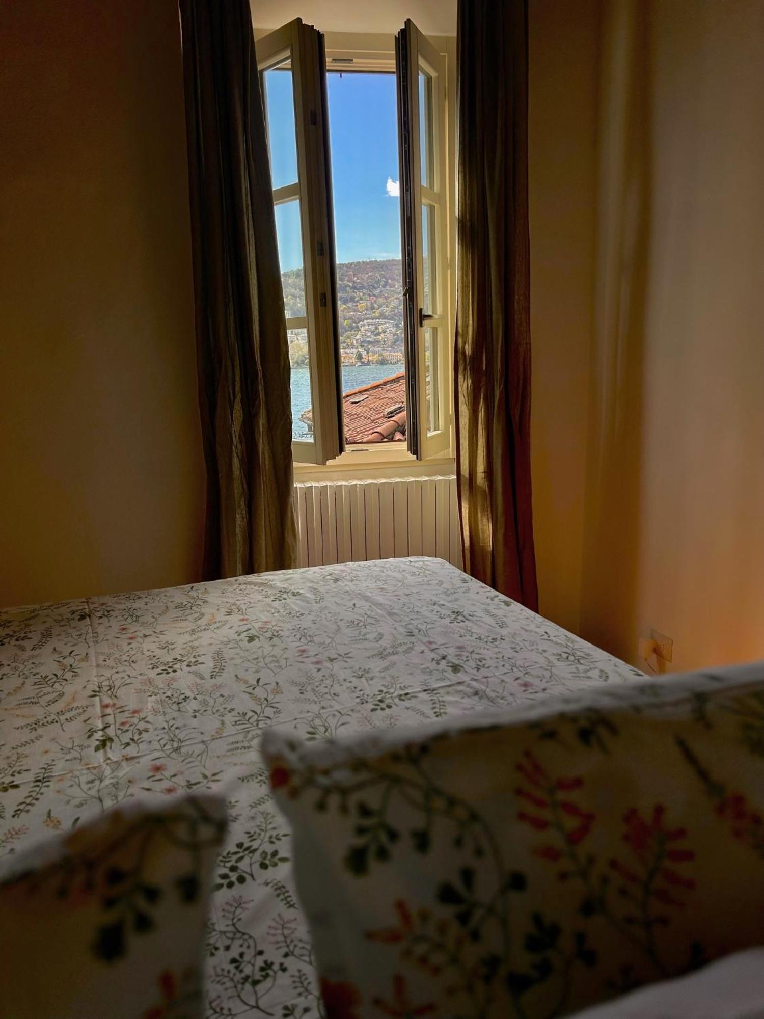 Casa Vacanze Viacoloniola37 Como Zewnętrze zdjęcie